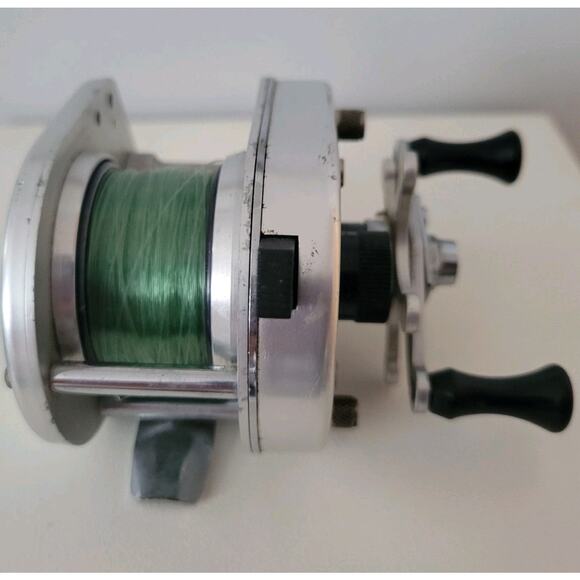 Ambassadeur 1000 Custom CT Casting Reel Abu Garcia Silver - Picture 3 of 7